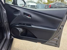 2016 Toyota Prius - Image 15