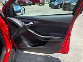 2015 FORD FOCUS