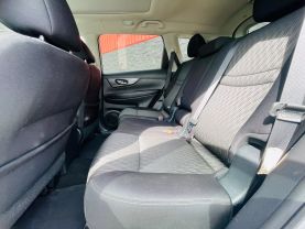 2017 NISSAN ROGUE SUV 4-CYL, 2.5 LITER SV SPORT UTILITY 4D