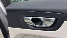 2019 VOLVO XC60