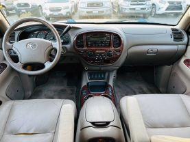 2005 TOYOTA SEQUOIA
