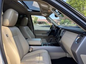 2016 FORD EXPEDITION EL SUV WHITE PLATINUM CLEARCOAT METALLIC AUTOMATIC - Capital City Auto