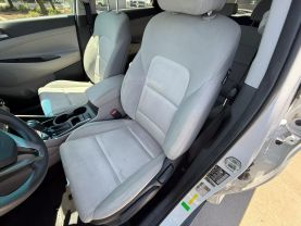 2017 HYUNDAI TUCSON SUV 4-CYL, 2.0 LITER SE SPORT UTILITY 4D