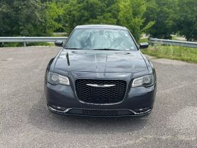 2019 CHRYSLER 300 SEDAN V6, 3.6 LITER 300S SEDAN 4D