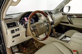2017 LEXUS GX SUV V8, 4.6 LITER GX 460 SPORT UTILITY 4D