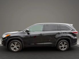 2016 Toyota Highlander - Image 16