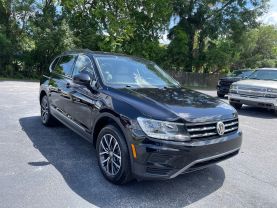 2020 VOLKSWAGEN TIGUAN SUV 4-CYL, TURBO, 2.0 LITER SE SPORT UTILITY 4D