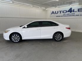 2017 TOYOTA CAMRY