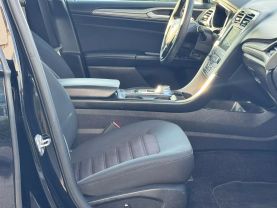2017 FORD FUSION SEDAN 4-CYL, 2.5 LITER SE SEDAN 4D