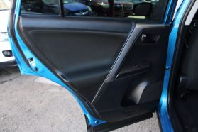 2018 Toyota Rav4 - Image 20