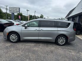 2019 CHRYSLER PACIFICA