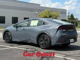 2024 Toyota Prius - Image 5