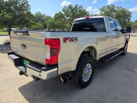 2018 FORD F250 SUPER DUTY CREW CAB PICKUP V8, TURBO DIESEL, 6.7L LARIAT PICKUP 4D 8 FT