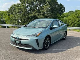 2019 TOYOTA PRIUS HATCHBACK 4-CYL, HYBRID, 1.8 LITER LIMITED HATCHBACK 4D