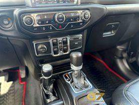 2019 Jeep Wrangler Unlimited - Image 18
