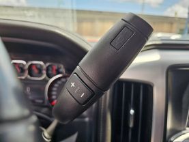 2016 GMC SIERRA 1500 CREW CAB PICKUP V8, ECOTEC3, 5.3 LITER SLT PICKUP 4D 5 3/4 FT