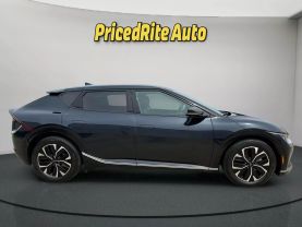 2022 KIA EV6 SUV DUAL AC ELECTRIC MOTORS WIND SPORT UTILITY 4D