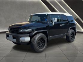 2012 TOYOTA FJ CRUISER SUV V6, 4.0 LITER SPORT UTILITY 2D