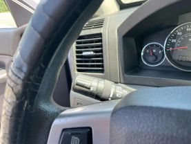 2010 Jeep Grand Cherokee - Image 9