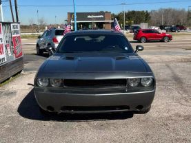 2011 DODGE CHALLENGER
