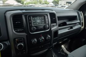 2018 RAM 1500 CREW CAB PICKUP V8, HEMI, 5.7 LITER EXPRESS PICKUP 4D 5 1/2 FT
