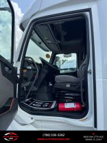 Used 2020 VOLVO COMMERCIAL VNL For Sale in Miami, FL - Elite Trucks