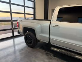 2017 CHEVROLET SILVERADO 1500 CREW CAB PICKUP V8, ECOTEC3, 5.3 LITER LT PICKUP 4D 6 1/2 FT