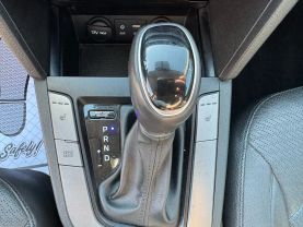 2017 HYUNDAI ELANTRA SEDAN 4-CYL, 2.0 LITER LIMITED SEDAN 4D