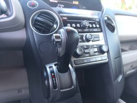 2015 Honda Pilot - Image 21