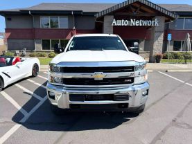 2015 CHEVROLET SILVERADO 3500 HD CREW CAB PICKUP V8, TURBO DSL, 6.6L LTZ PICKUP 4D 8 FT