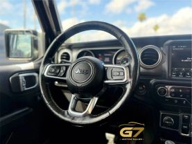 2019 Jeep Wrangler Unlimited - Image 16