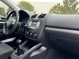 2010 VOLKSWAGEN JETTA SEDAN 5-CYL, 2.5 LITER S SEDAN 4D