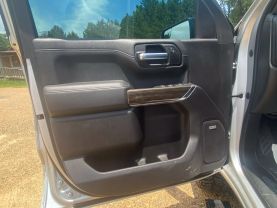 2021 CHEVROLET SILVERADO 1500 CREW CAB PICKUP V8, ECOTEC3, DFM, 5.3 LITER RST PICKUP 4D 5 3/4 FT