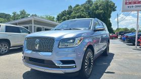 2020 Lincoln Navigator - Image 8