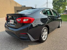 2017 CHEVROLET CRUZE SEDAN 4-CYL, TURBO, 1.4 LITER LT SEDAN 4D