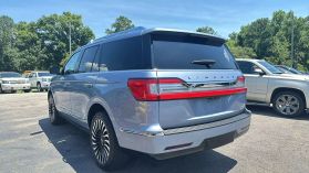 2020 Lincoln Navigator - Image 6