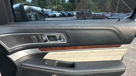 2016 Ford Explorer - Image 20
