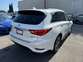 2017 INFINITI QX60 SUV V6, 3.5 LITER 3.5 SPORT UTILITY 4D