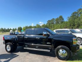 2018 Chevrolet Silverado 3500 Hd Crew Cab High Country Pickup 4d 8 Ft - Image 8
