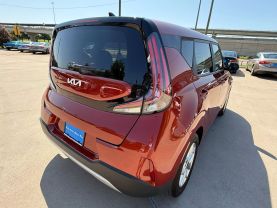 2024 KIA SOUL WAGON 4-CYL, 2.0 LITER LX WAGON 4D