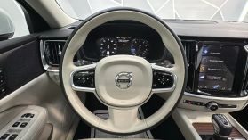 2021 VOLVO S60