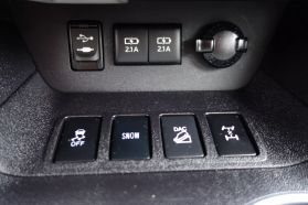 2017 TOYOTA HIGHLANDER SUV V6, 3.5 LITER LE SPORT UTILITY 4D