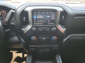 2020 CHEVROLET SILVERADO 1500 CREW CAB PICKUP V8, ECOTEC3, DFM, 5.3 LITER LT TRAIL BOSS PICKUP 4D 5 3/4 FT