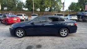 2018 Chevrolet Malibu - Image 3