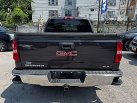 2015 GMC SIERRA 1500 CREW CAB PICKUP V8, ECOTEC3, 5.3 LITER SLE PICKUP 4D 5 3/4 FT