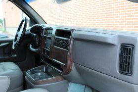 2005 CHEVROLET EXPRESS 2500 CARGO CARGO V8, 6.0 LITER VAN 3D