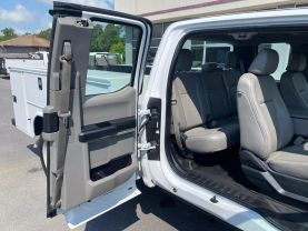 2017 FORD F450 SUPER DUTY SUPER CAB DRW 9FT KNAPHEIDE SERVICE BED TRUCK SERVICE/UTILITY TRUCKS V10, 6.8 LITER XLT 168" W.B. - Eddies Auto Sales
