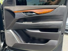 2015 Cadillac Escalade - Image 27