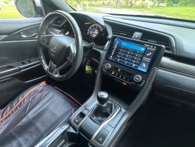 2018 Honda Civic - Image 11