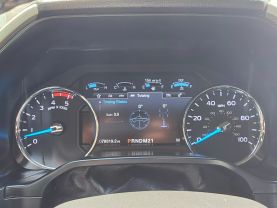 2017 Ford F350 Super Duty Crew Cablariat Pickup 4d 8 Ft - Image 27